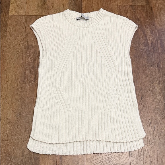 Zara Tops - Zara Cream Ribbed Knit Tank Top